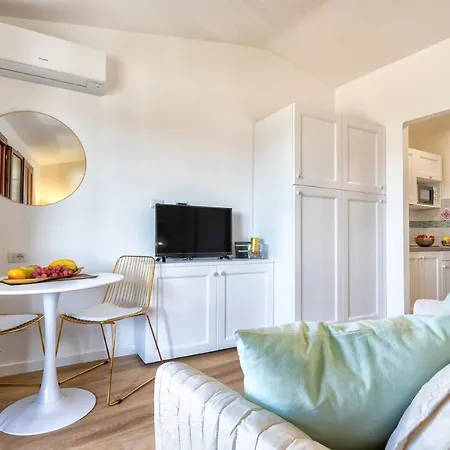 Floor Gulf View Apartman Olbia